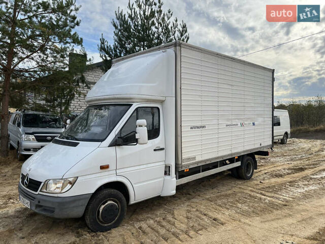 Белый Мерседес Sprinter, объемом двигателя 2.69 л и пробегом 390 тыс. км за 16600 $, фото 5 на Automoto.ua