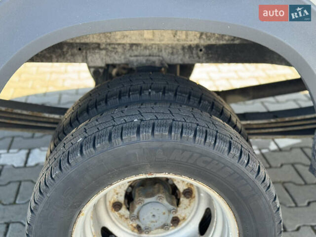 Білий Мерседес Sprinter, об'ємом двигуна 2.7 л та пробігом 450 тис. км за 17000 $, фото 7 на Automoto.ua