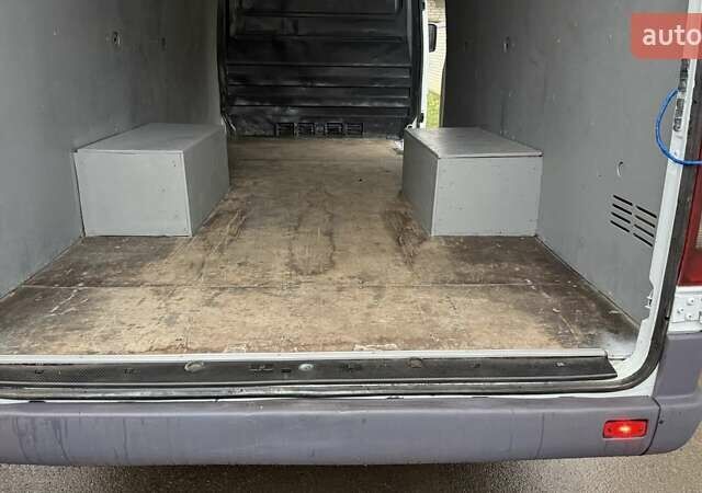 Белый Мерседес Sprinter, объемом двигателя 2.1 л и пробегом 833 тыс. км за 13900 $, фото 9 на Automoto.ua