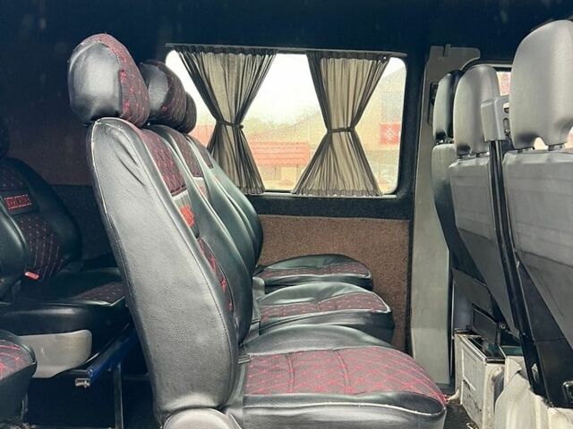 Белый Мерседес Sprinter, объемом двигателя 2.2 л и пробегом 712 тыс. км за 7500 $, фото 26 на Automoto.ua