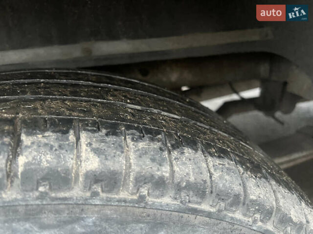 Білий Мерседес Sprinter, об'ємом двигуна 2.7 л та пробігом 316 тис. км за 6299 $, фото 17 на Automoto.ua