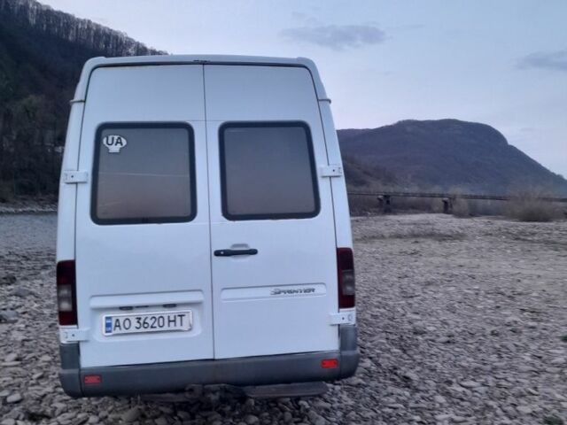 Білий Мерседес Sprinter, об'ємом двигуна 2.1 л та пробігом 690 тис. км за 9200 $, фото 5 на Automoto.ua
