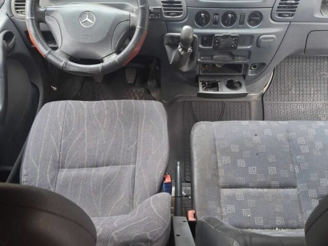 Білий Мерседес Sprinter, об'ємом двигуна 2.2 л та пробігом 481 тис. км за 9000 $, фото 6 на Automoto.ua