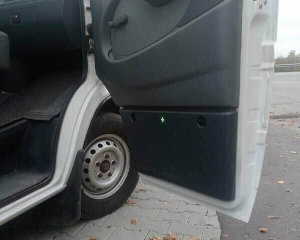 Білий Мерседес Sprinter, об'ємом двигуна 2.69 л та пробігом 35 тис. км за 11300 $, фото 5 на Automoto.ua