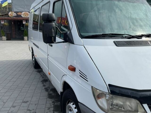 Белый Мерседес Sprinter, объемом двигателя 2.69 л и пробегом 8 тыс. км за 9500 $, фото 1 на Automoto.ua