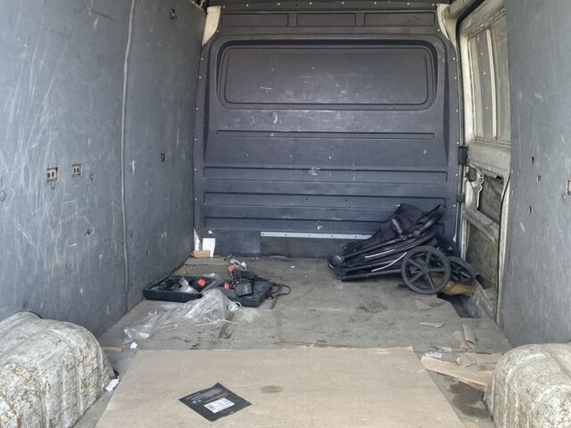 Білий Мерседес Sprinter, об'ємом двигуна 2.2 л та пробігом 575 тис. км за 6500 $, фото 5 на Automoto.ua
