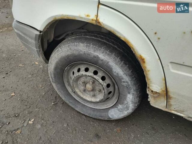 Білий Мерседес Sprinter, об'ємом двигуна 2.7 л та пробігом 403 тис. км за 5250 $, фото 12 на Automoto.ua