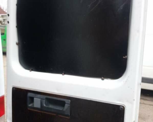 Білий Мерседес Sprinter, об'ємом двигуна 0 л та пробігом 182 тис. км за 15800 $, фото 20 на Automoto.ua