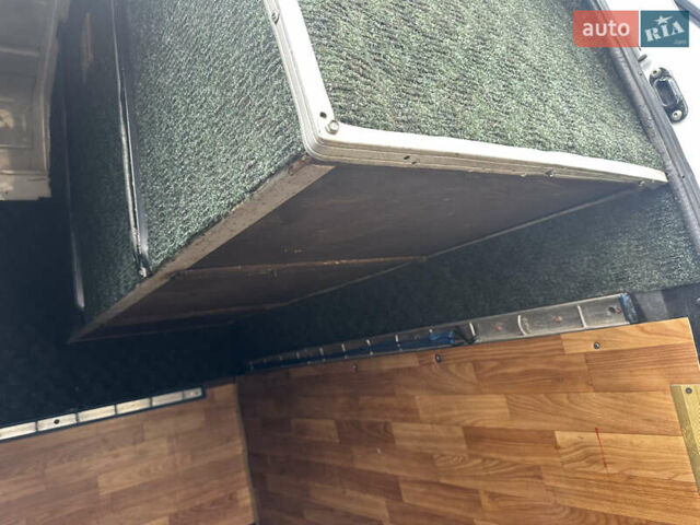 Білий Мерседес Sprinter, об'ємом двигуна 2.15 л та пробігом 600 тис. км за 10750 $, фото 27 на Automoto.ua