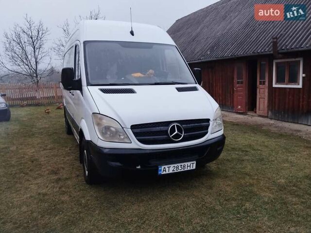 Білий Мерседес Sprinter, об'ємом двигуна 2.15 л та пробігом 449 тис. км за 11000 $, фото 6 на Automoto.ua