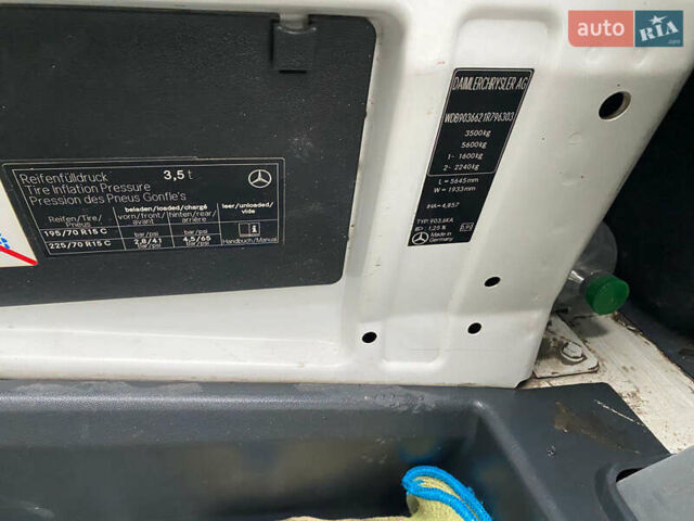 Білий Мерседес Sprinter, об'ємом двигуна 2.2 л та пробігом 390 тис. км за 6999 $, фото 53 на Automoto.ua