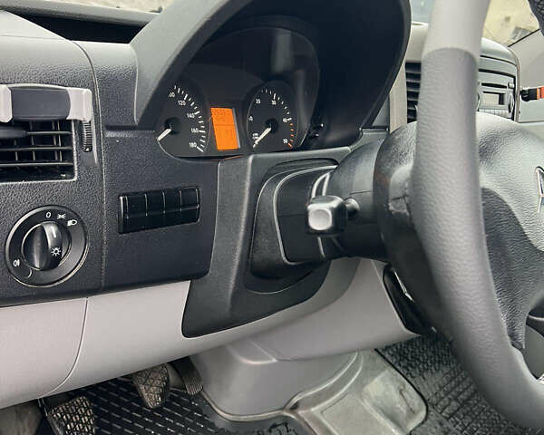 Белый Мерседес Sprinter, объемом двигателя 2.15 л и пробегом 226 тыс. км за 15355 $, фото 17 на Automoto.ua