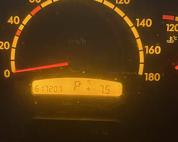 Білий Мерседес Sprinter, об'ємом двигуна 2.69 л та пробігом 617 тис. км за 10900 $, фото 9 на Automoto.ua