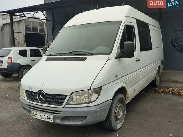 Білий Мерседес Sprinter, об'ємом двигуна 2.7 л та пробігом 403 тис. км за 5250 $, фото 2 на Automoto.ua