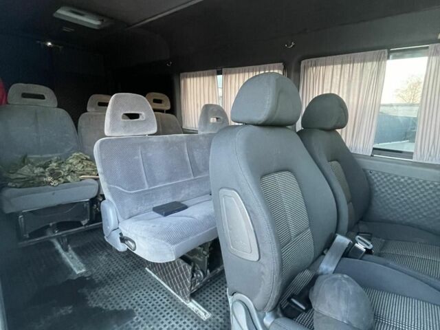 Белый Мерседес Sprinter, объемом двигателя 2.7 л и пробегом 550 тыс. км за 9026 $, фото 3 на Automoto.ua