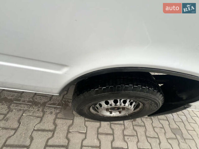 Білий Мерседес Sprinter, об'ємом двигуна 2.15 л та пробігом 600 тис. км за 10750 $, фото 22 на Automoto.ua