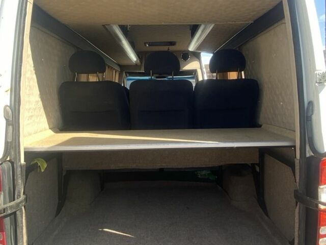 Белый Мерседес Sprinter, объемом двигателя 2.2 л и пробегом 200 тыс. км за 9700 $, фото 15 на Automoto.ua