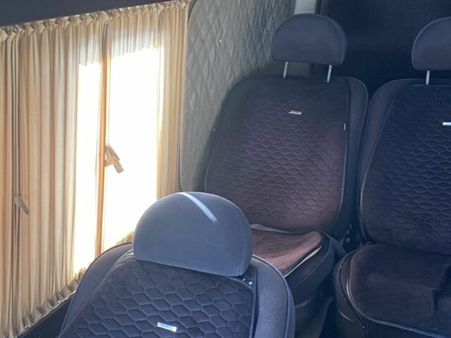 Белый Мерседес Sprinter, объемом двигателя 2.2 л и пробегом 200 тыс. км за 9700 $, фото 10 на Automoto.ua