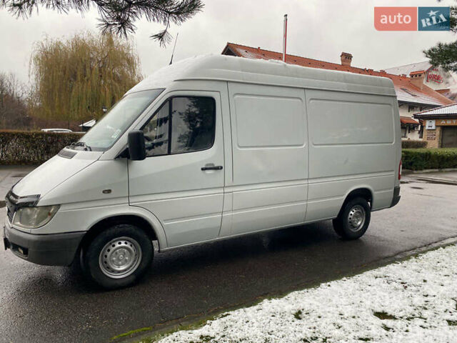 Білий Мерседес Sprinter, об'ємом двигуна 2.2 л та пробігом 390 тис. км за 6999 $, фото 54 на Automoto.ua