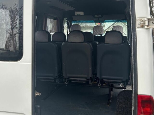 Білий Мерседес Sprinter, об'ємом двигуна 2.2 л та пробігом 228 тис. км за 11566 $, фото 15 на Automoto.ua