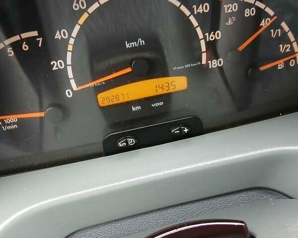 Білий Мерседес Sprinter, об'ємом двигуна 2.69 л та пробігом 292 тис. км за 19500 $, фото 63 на Automoto.ua