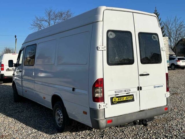 Белый Мерседес Sprinter, объемом двигателя 2.2 л и пробегом 561 тыс. км за 8999 $, фото 4 на Automoto.ua