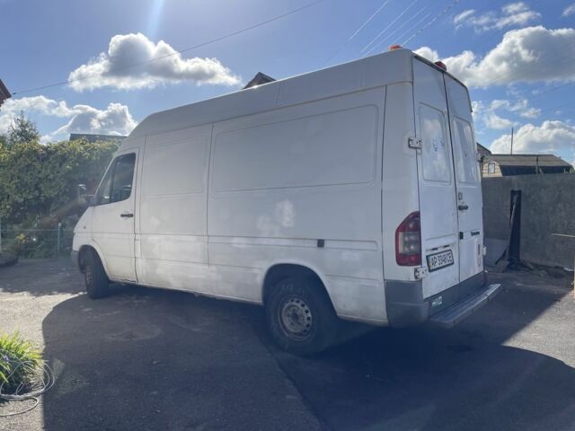 Білий Мерседес Sprinter, об'ємом двигуна 2.2 л та пробігом 575 тис. км за 6500 $, фото 1 на Automoto.ua