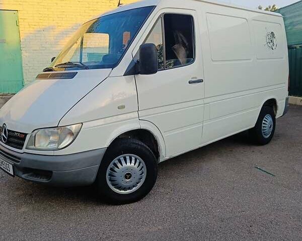 Білий Мерседес Sprinter, об'ємом двигуна 2.2 л та пробігом 360 тис. км за 7500 $, фото 8 на Automoto.ua
