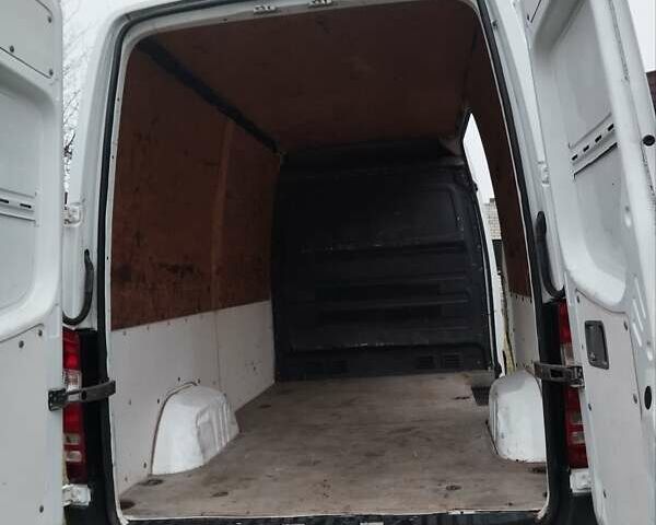 Білий Мерседес Sprinter, об'ємом двигуна 2.15 л та пробігом 449 тис. км за 11000 $, фото 9 на Automoto.ua