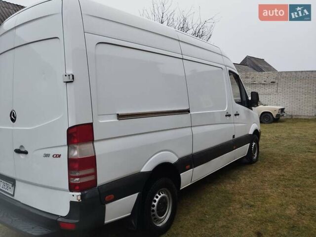 Білий Мерседес Sprinter, об'ємом двигуна 2.15 л та пробігом 449 тис. км за 11000 $, фото 3 на Automoto.ua