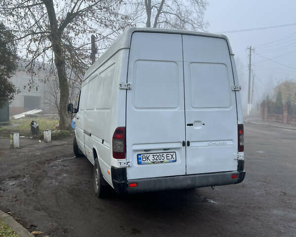 Білий Мерседес Sprinter, об'ємом двигуна 2.15 л та пробігом 350 тис. км за 8200 $, фото 4 на Automoto.ua