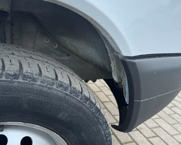 Белый Мерседес Sprinter, объемом двигателя 2.2 л и пробегом 351 тыс. км за 10600 $, фото 56 на Automoto.ua