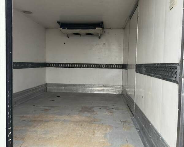 Білий Мерседес Sprinter, об'ємом двигуна 2.69 л та пробігом 725 тис. км за 12200 $, фото 5 на Automoto.ua