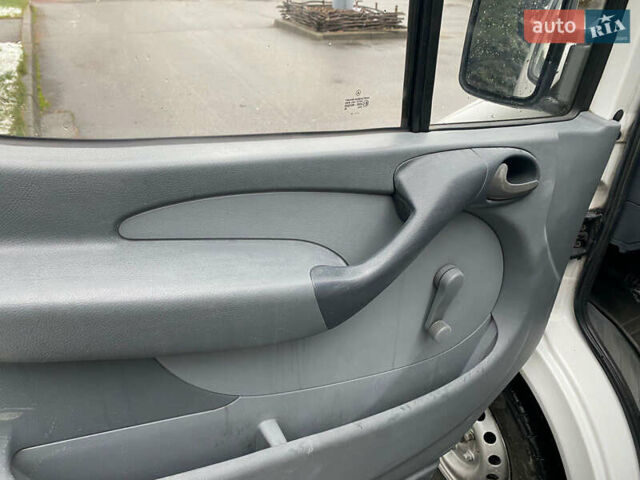 Білий Мерседес Sprinter, об'ємом двигуна 2.2 л та пробігом 390 тис. км за 6999 $, фото 34 на Automoto.ua