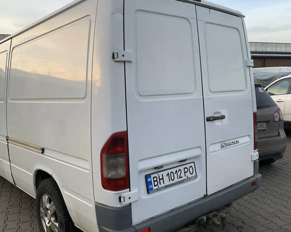 Белый Мерседес Sprinter, объемом двигателя 2.15 л и пробегом 412 тыс. км за 6500 $, фото 1 на Automoto.ua