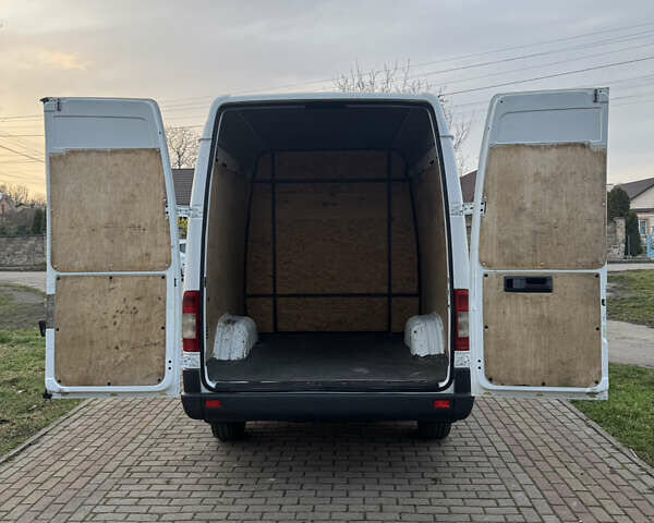 Белый Мерседес Sprinter, объемом двигателя 2.2 л и пробегом 351 тыс. км за 10600 $, фото 41 на Automoto.ua