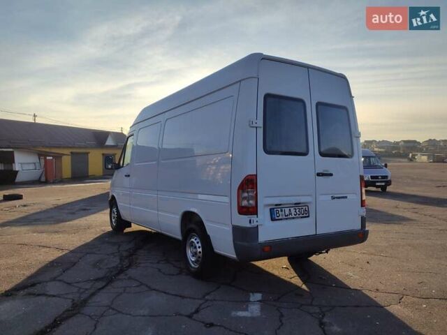 Белый Мерседес Sprinter, объемом двигателя 0 л и пробегом 260 тыс. км за 15500 $, фото 5 на Automoto.ua