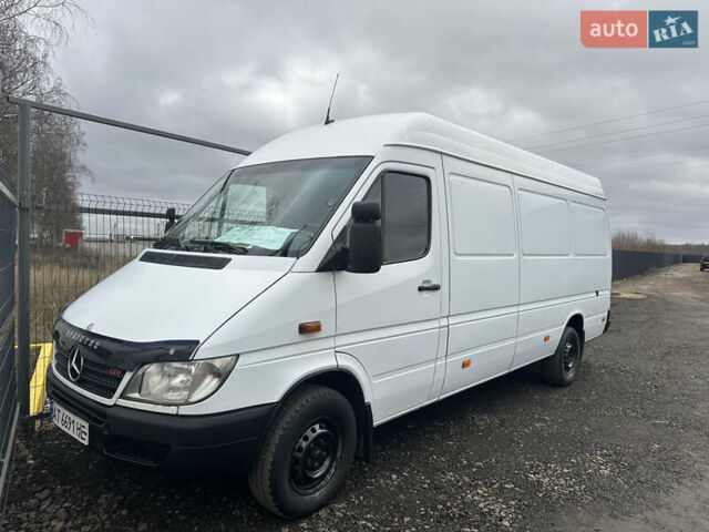 Білий Мерседес Sprinter, об'ємом двигуна 2.15 л та пробігом 600 тис. км за 10750 $, фото 16 на Automoto.ua