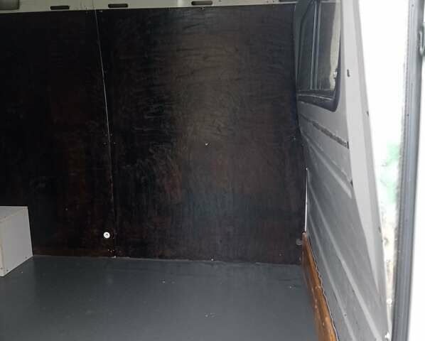 Білий Мерседес Sprinter, об'ємом двигуна 0 л та пробігом 182 тис. км за 15800 $, фото 32 на Automoto.ua