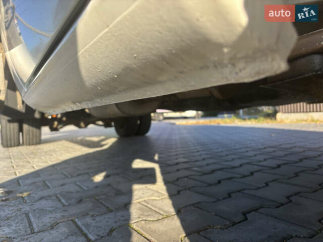 Білий Мерседес Sprinter, об'ємом двигуна 2.7 л та пробігом 198 тис. км за 18500 $, фото 8 на Automoto.ua