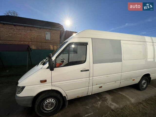 Білий Мерседес Sprinter, об'ємом двигуна 2.15 л та пробігом 825 тис. км за 6200 $, фото 3 на Automoto.ua
