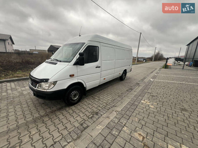 Білий Мерседес Sprinter, об'ємом двигуна 2.15 л та пробігом 600 тис. км за 10750 $, фото 18 на Automoto.ua