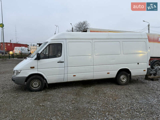 Білий Мерседес Sprinter, об'ємом двигуна 2.1 л та пробігом 460 тис. км за 10800 $, фото 2 на Automoto.ua