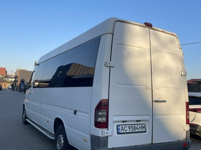 Белый Мерседес Sprinter, объемом двигателя 2.7 л и пробегом 550 тыс. км за 9026 $, фото 6 на Automoto.ua