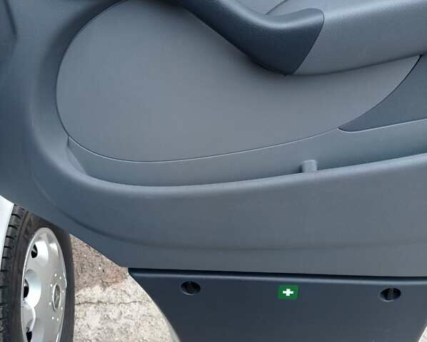 Білий Мерседес Sprinter, об'ємом двигуна 0 л та пробігом 182 тис. км за 15800 $, фото 29 на Automoto.ua