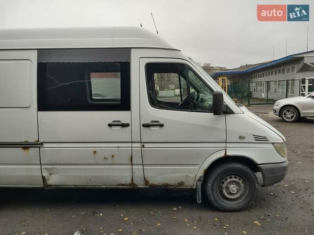 Білий Мерседес Sprinter, об'ємом двигуна 2.7 л та пробігом 403 тис. км за 5250 $, фото 8 на Automoto.ua