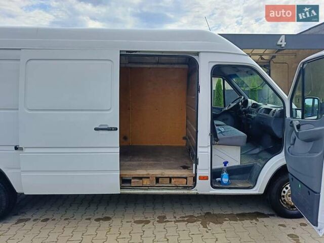 Белый Мерседес Sprinter, объемом двигателя 2.7 л и пробегом 623 тыс. км за 10700 $, фото 12 на Automoto.ua