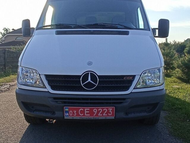Белый Мерседес Sprinter, объемом двигателя 2.7 л и пробегом 279 тыс. км за 17500 $, фото 10 на Automoto.ua