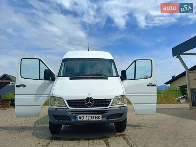 Белый Мерседес Sprinter, объемом двигателя 2.7 л и пробегом 623 тыс. км за 10700 $, фото 22 на Automoto.ua