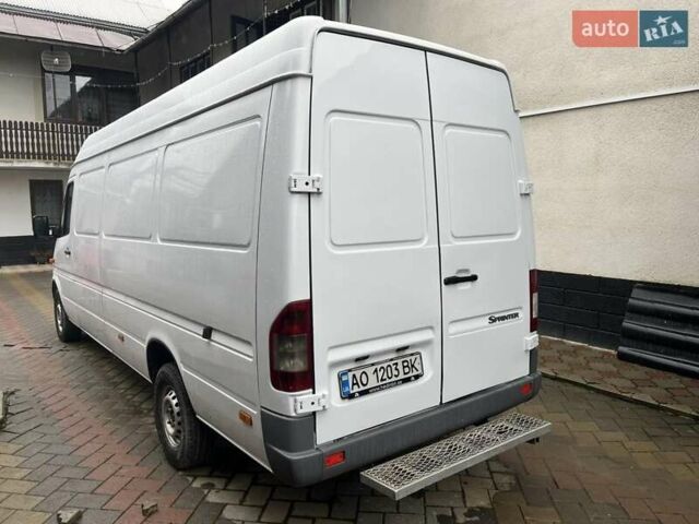 Білий Мерседес Sprinter, об'ємом двигуна 2.7 л та пробігом 640 тис. км за 10500 $, фото 7 на Automoto.ua